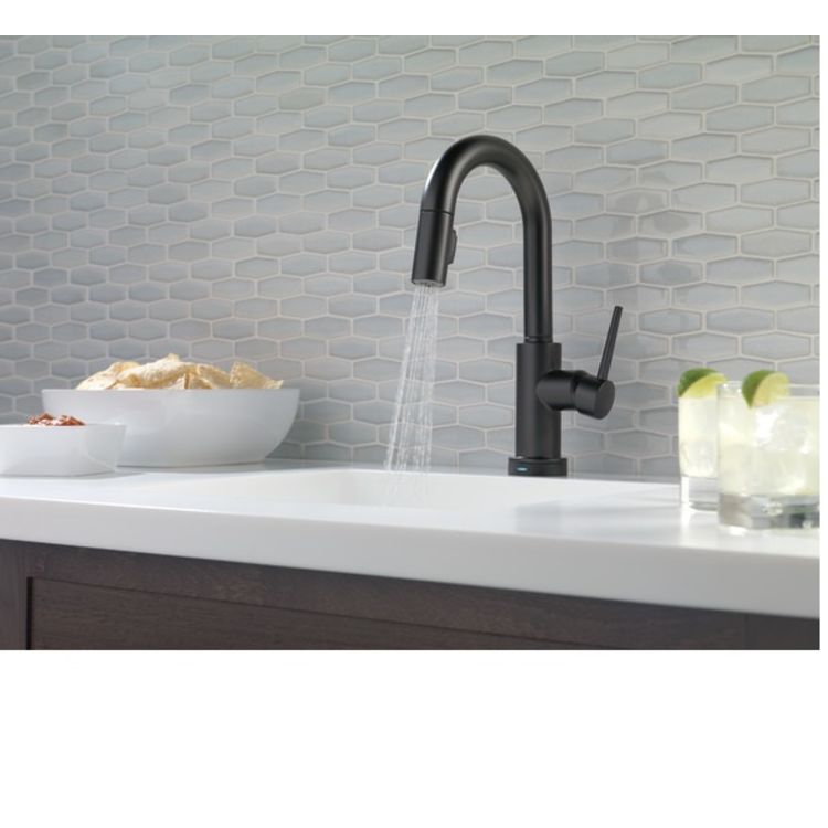 Delta 9959T-BL-DST Matte Black Trinsic Pull-Down Kitchen ...